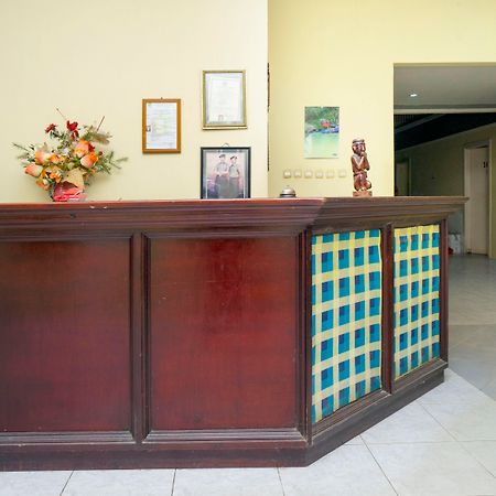 סמרינדה Oyo 1989 Hotel Pelangi Harapan מראה חיצוני תמונה